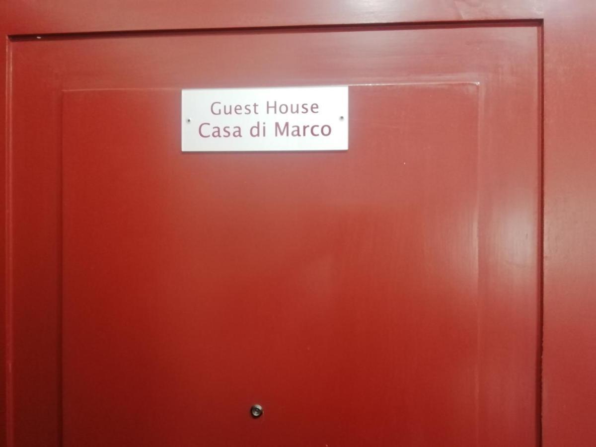 Casa Di Marco A Trastevere Рим Екстер'єр фото